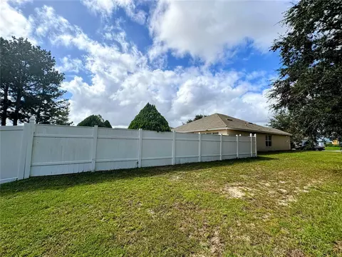 Exterior - 3921 SW 58th Ave, Ocala, FL 34474 photo 4 of 11