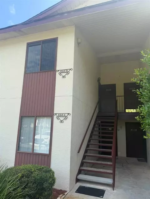 686 Midway Dr #B, Ocala, FL 34472 photo 1