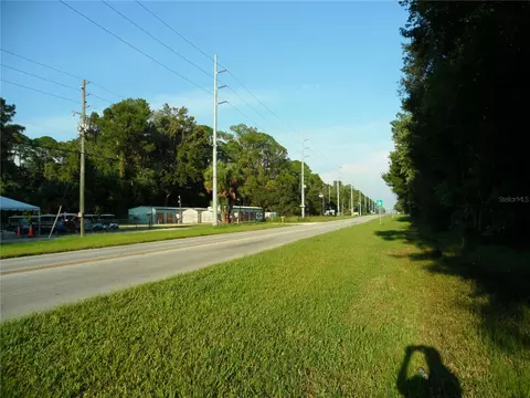 8330 W 8298 W Grover Cleveland Blvd, Homosassa, FL 34446