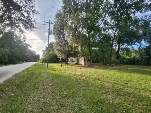 4575 NE 167th Pl, Citra, FL 32113