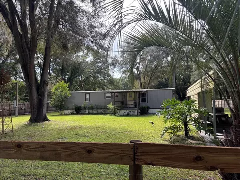 2860 NE 163rd Ln, Citra, FL 32113