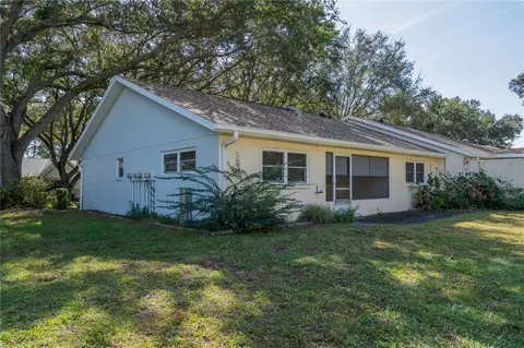 Exterior - 9652 SW 84th Ter #E, Ocala, FL 34481 photo 7 of 10