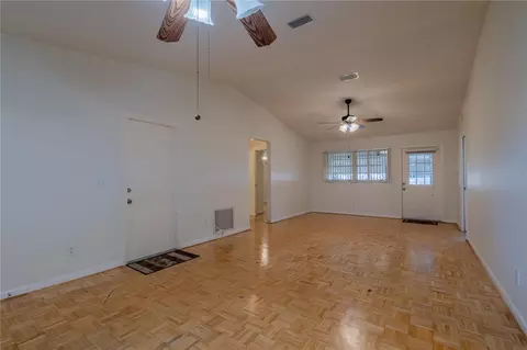 Living - 9652 SW 84th Ter #E, Ocala, FL 34481 photo 3 of 5