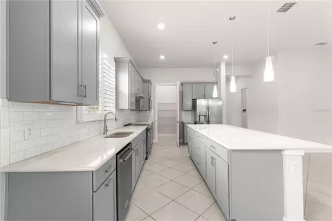 Kitchen - 9147 SW 65th Loop, Ocala, FL 34481 photo 1 of 4