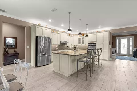 Kitchen - 9099 SW 89th Loop, Ocala, FL 34481 photo 5 of 6