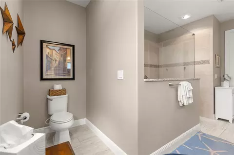 Bath - 9099 SW 89th Loop, Ocala, FL 34481 photo 9 of 9