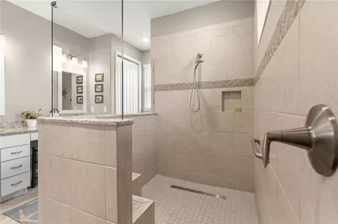 Bath - 9099 SW 89th Loop, Ocala, FL 34481 photo 8 of 9