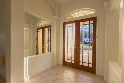 Entry Way - 2243 SE Laurel Run Dr, Ocala, FL 34471 photo 2 of 2