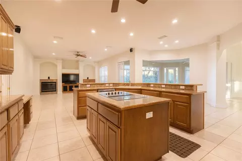 Living - 2243 SE Laurel Run Dr, Ocala, FL 34471 photo 4 of 12