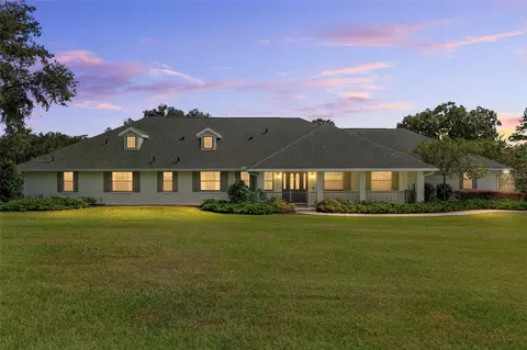 Exterior - 8778 NW 130th St, Reddick, FL 32686 photo 2 of 21