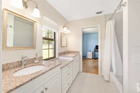 Bath - 8778 NW 130th St, Reddick, FL 32686 photo 5 of 8