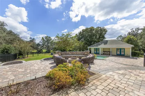 Exterior - 8778 NW 130th St, Reddick, FL 32686 photo 11 of 21