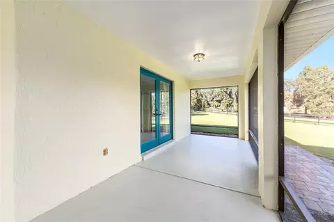 Exterior - 8778 NW 130th St, Reddick, FL 32686 photo 3 of 21