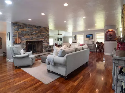 Living - 8393 NW 110th St, Reddick, FL 32686 photo 1 of 3