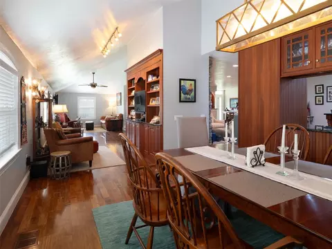 Dining - 8393 NW 110th St, Reddick, FL 32686 photo 1 of 1