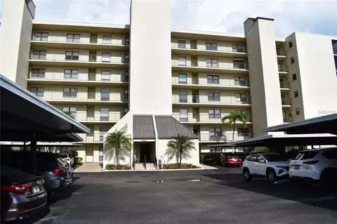 3200 Cove Cay Dr #5F, Clearwater, FL 33760