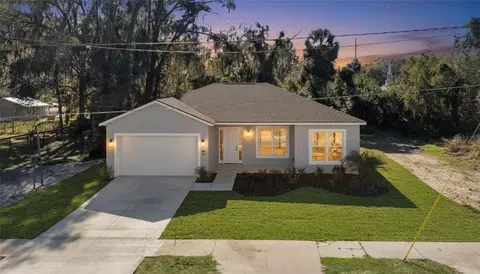 902 SW 2nd St, Ocala, FL 34471