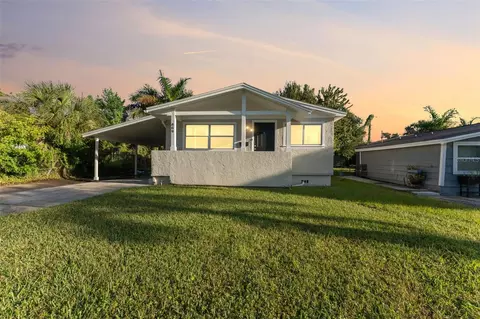 809 17th Ave S, Saint Petersburg, FL 33701