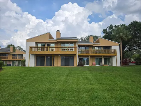 1051 S Highland St #4-E, Mount Dora, FL 32757