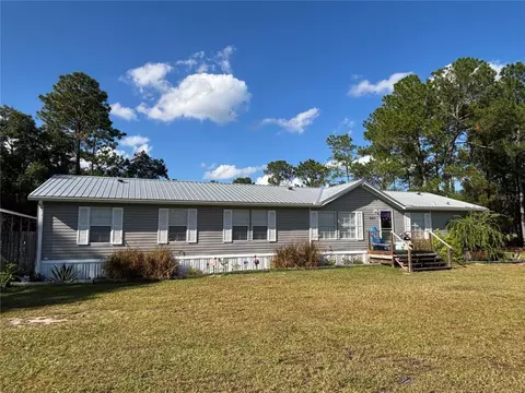 8260 SE 175th Ct, Ocklawaha, FL 32179