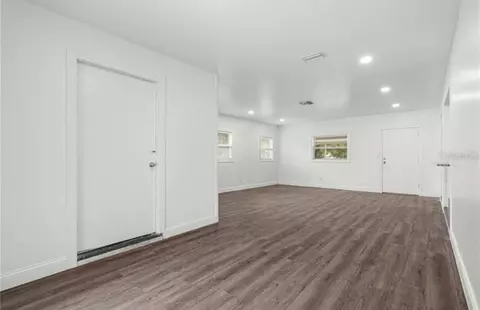 Living - 46 Lake Court Loop, Ocala, FL 34472 photo 4 of 8