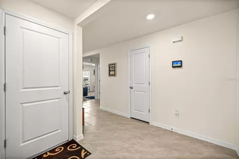 Entry Way - 207 SE 66th Ct, Ocala, FL 34472 photo 4 of 4