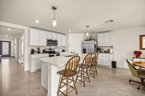 Kitchen - 207 SE 66th Ct, Ocala, FL 34472 photo 3 of 3