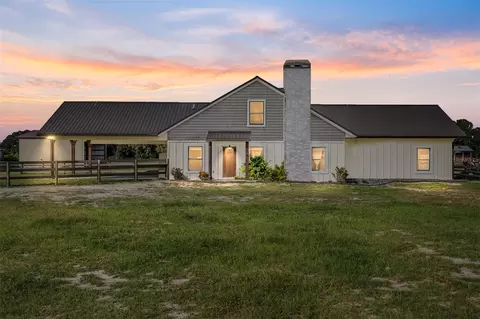 11999 County Road 223, Oxford, FL 34484