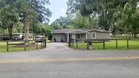 2062 SE 52nd St, Ocala, FL 34480