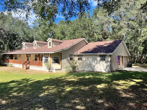 14609 SE 155th St, Weirsdale, FL 32195