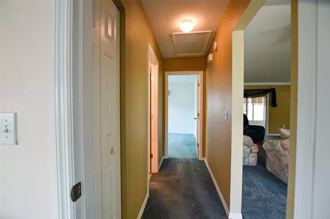 Entry Way - 9033 SE 135th Loop, Summerfield, FL 34491 photo 4 of 4