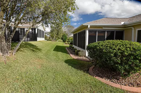 Exterior - 9033 SE 135th Loop, Summerfield, FL 34491 photo 14 of 28