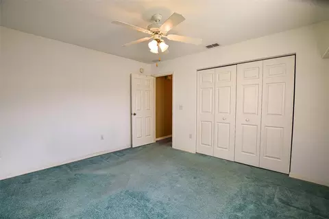 Bedroom - 9033 SE 135th Loop, Summerfield, FL 34491 photo 5 of 9