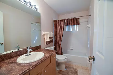 Bath - 9033 SE 135th Loop, Summerfield, FL 34491 photo 2 of 4