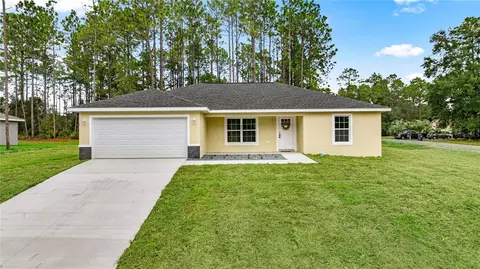 853 W Ludlum St, Citrus Springs, FL 34434