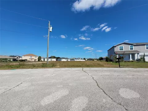 2233 Pecos Ct, Kissimmee, FL 34759
