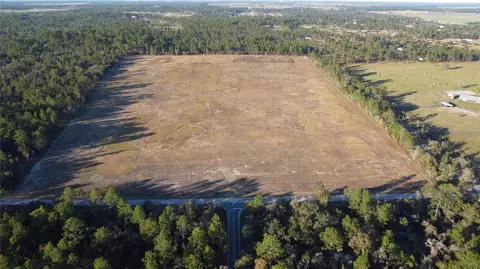 14231 SE 80th St, Morriston, FL 32668