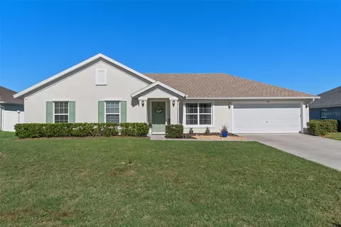 741 W Walkertown Dr, Citrus Springs, FL 34434
