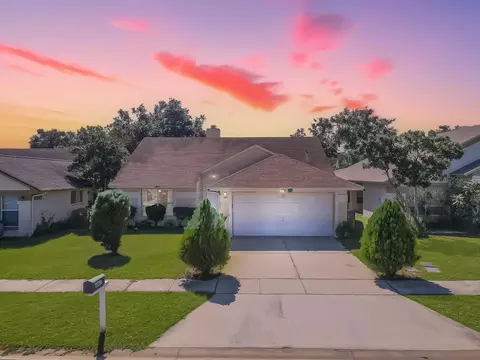 8822 Kensington Ct, Kissimmee, FL 34747