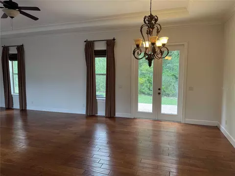 Living - 1701 SE 28th St, Ocala, FL 34471 photo 2 of 4