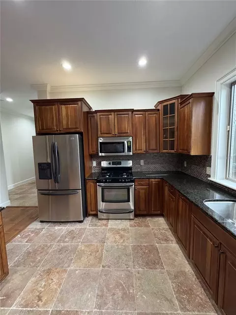 Kitchen - 1701 SE 28th St, Ocala, FL 34471 photo 5 of 5