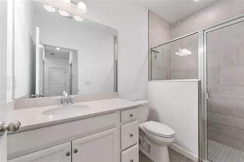Bath - 7755 SW 74th Loop, Ocala, FL 34481 photo 5 of 7