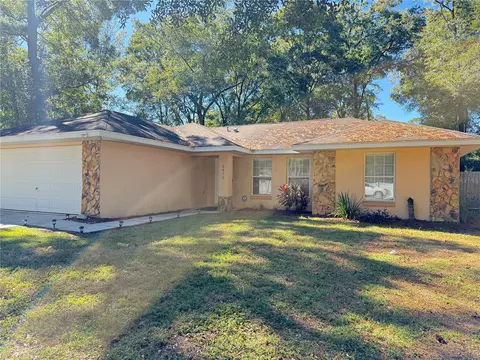 6470 NW 56th Ter, Ocala, FL 34482