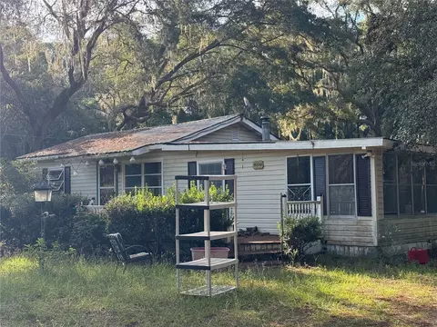14898 NE 157th Ln, Fort Mc Coy, FL 32134