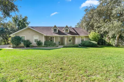 5633 W Nobis Cir, Homosassa, FL 34448