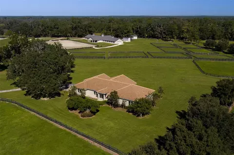 15225 NW 112th Place Rd, Morriston, FL 32668