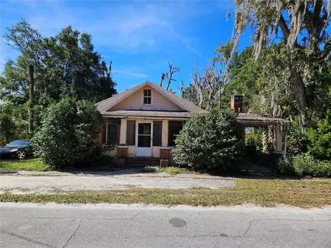 120 NE 2nd St, Williston, FL 32696