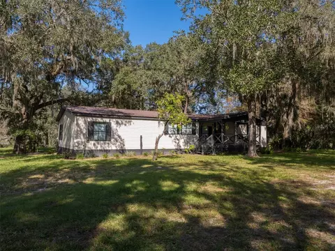 Exterior - 12100 NW 110th Ave, Reddick, FL 32686 photo 9 of 9
