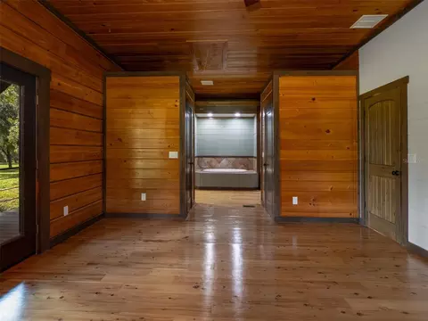 Bedroom - 12100 NW 110th Ave, Reddick, FL 32686 photo 2 of 4