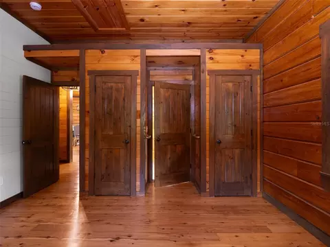 Entry Way - 12100 NW 110th Ave, Reddick, FL 32686 photo 1 of 2